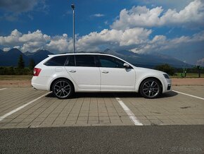 Škoda Octavia Combi RS 2.0 TDI 135kW - 4