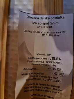 Detská drevená postieľka s matracom - 4