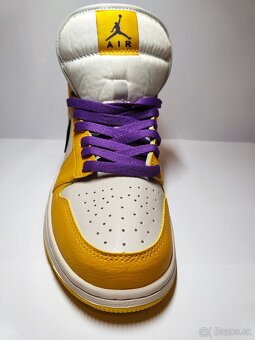 Nike air Jordan 1 Mid SE "Lakers" - 4