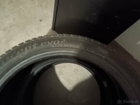 Hankook 225/40 r18 - 4