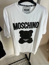 Moschino tričko 20 - 4