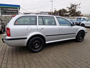 Predám Škoda Octavia Combi 1.9 TDI 74 KW TOUR r.v.2010 - 4