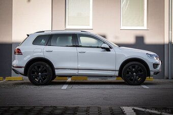 Volkswagen Touareg II 3.0 V6 TDI BMT 4MOTION Mountain - 4