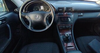 Rozpredám: Mercedes triedy C, model W203, 220 Cdi, 200 Cdi, - 4