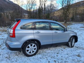 Honda Cr-v 4x4 2.0 benzin 110 kw automaticka prevodovka - 4