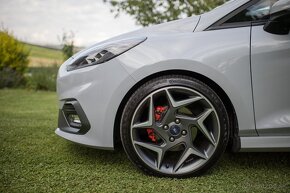 Ford Fiesta ST 1.5 ecoboost 147kw Performance pack - 4