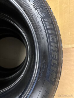 Michelin Pilot Alpin 5 SUV 235/55R19 - 4