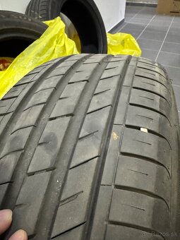 235/50 r17 Nexen NFera SU1 letne - 4