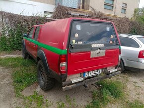 Nissan Navara 2.5 2003 ( Brno ČR) - 4