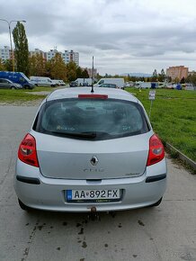 Renault Clio 1.4 72kw - 4