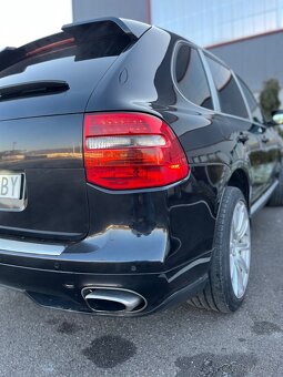 Porsche Cayenne S 4.8 - 4