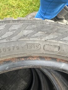 Predam zimne 195/50 R15 pneumatiky - 4