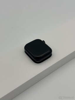 Apple Watch Series 7 45mm Midnight + DARČEK - 4