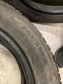 Predam zimnu sadu 205/55r16 - 4