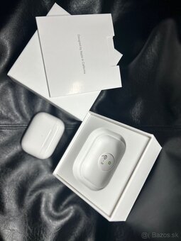 Apple AirPods pro 2 gen - 4