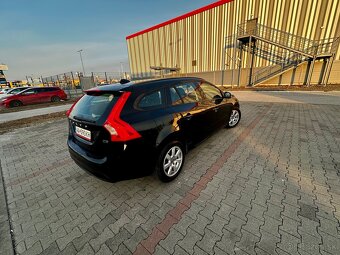 Volvo v60 - 4