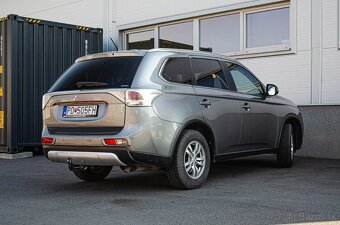 Mitsubishi Outlander 4x4 2.2 DiD 1.Majiteľ - 4