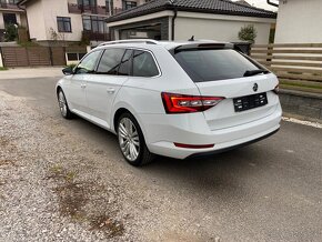 Škoda Superb 2,0 TDI - 4