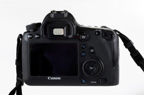 Canon 6D  Body - 4