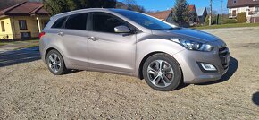 Hyundai i30 combi diesel - 4