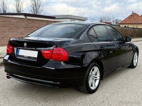 BMW E90 2.0d Advantage - 4