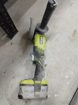 Ryobi - 4