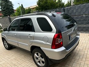 KIA Sportage 2.0 CVVT 16V 4WD EX Slovakia - 4