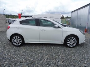 Alfa Romeo Giulietta 2.0JTD 135PS CUORE SPORTIVO 1A - 4