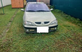 Renault Megane 1.4 16V - 4