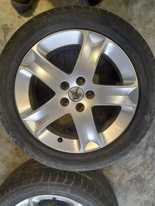 Predam original kolesa peugeot s gumami na leto 215/55 r17 - 4