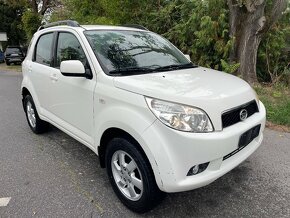 Daihatsu Terios 1.5i Benzín 4x4 - 4