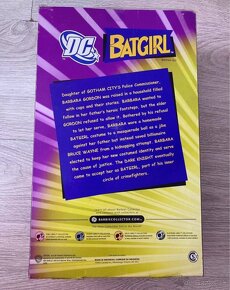 DC Collection BatGirl - 2008 Mattel - 4