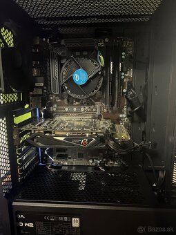 Pc : i5 7500 , 32gb ddr4 , z270 , 1tb ssd , rx 590 8gb oc - 4