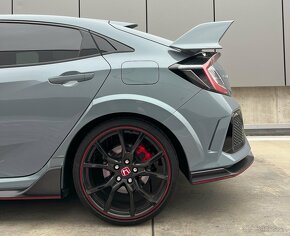 Honda civic type r - 4