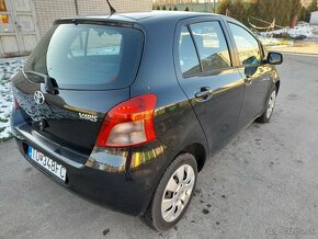 Predám-Toyota Yaris 1,4 D-4D diesel,66kW,AUTOMAT,138000km - 4