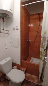 NA PREDAJ apartmán v centre mesta Dunajská Streda - 4