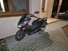 Honda pcx 125ccm - 4