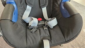 BRITAX RÖMER Baby-Safe2 i-Size Vajíčko + ISOFIX - 4