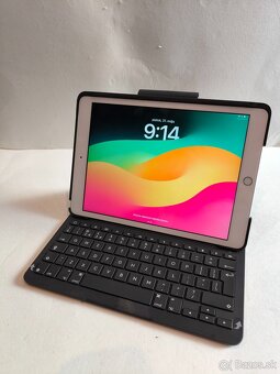 Klávesnica Logitech Slim Folio - 4