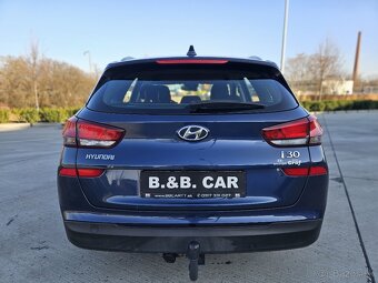 Hyundai i30 CW 1.6 CRDi 110 Comfort - 4