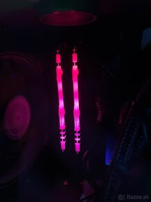 HyperX 16GB DDR4 3200 MHzRGB - 4