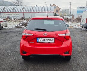 Toyota Yaris Y20 - 4