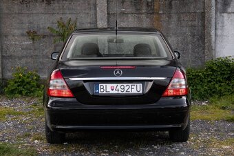 Mercedes-Benz E trieda Sedan 200 CDI Classic A/T - 4