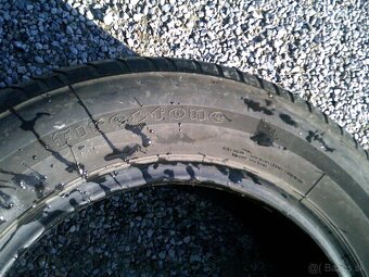 2 ks letných pneu 195/65R15 - 4