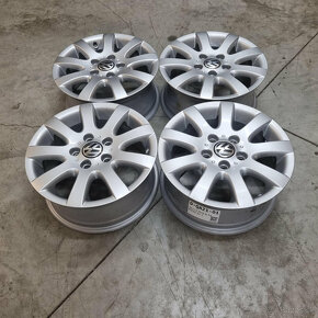 Originál Volkswagen GOLF disky 5x112 R15 ET50 - 4