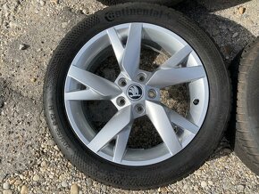 5x112 R17 original Škoda Octavia 4 LYRA + zimné pneu - 4