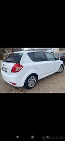 Kia ceed - 4