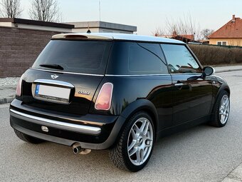 Mini Cooper One 1.6 85kW - 4