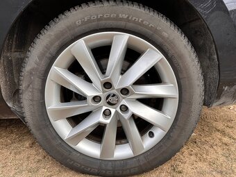 Škoda  Stratos 215/55 R17 Disky/Alu/Elektrony…Superb - 4