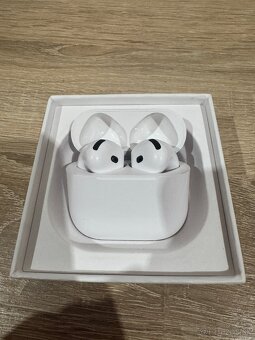 Airpods 4 - 4